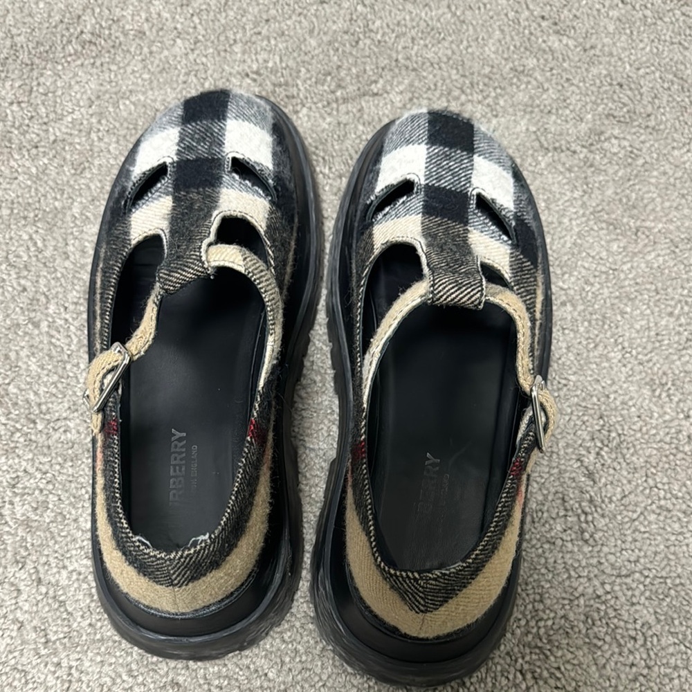 Burberry Wool Nova Check Brogues Loafers - Picture 5 of 7